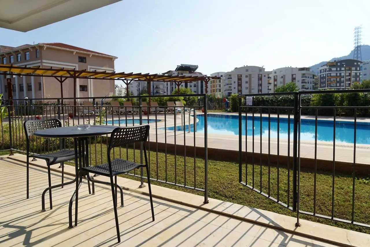 Mene Suites Antalya Aparthotel